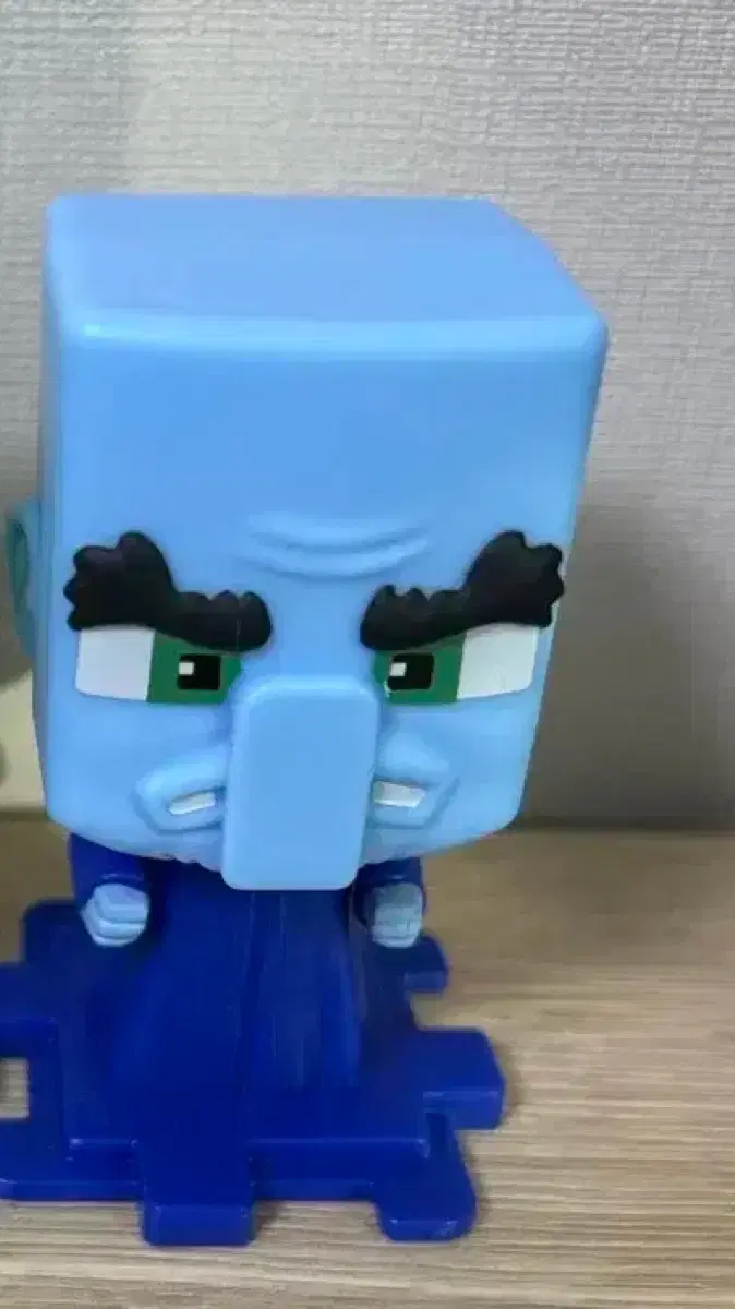 thumbnail-0